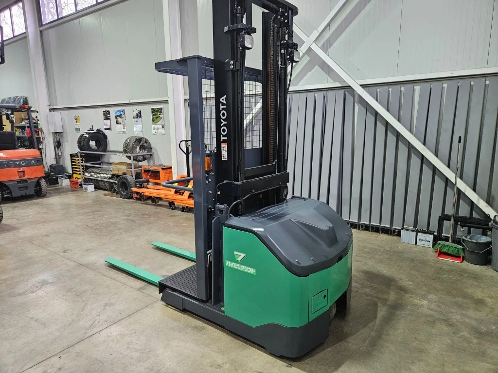 ���������� Toyota �������� �� �������� �� �������. | Mobile.bg � ����������� 3