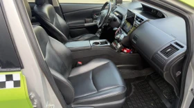Toyota Prius Hybrid, Gas, 6+ 1, снимка 10