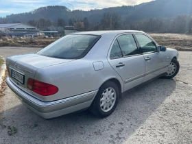 Mercedes-Benz E 250 ELEGANCE, снимка 4