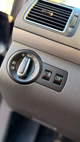 VW Touran 1.6TDI 105кс, снимка 10