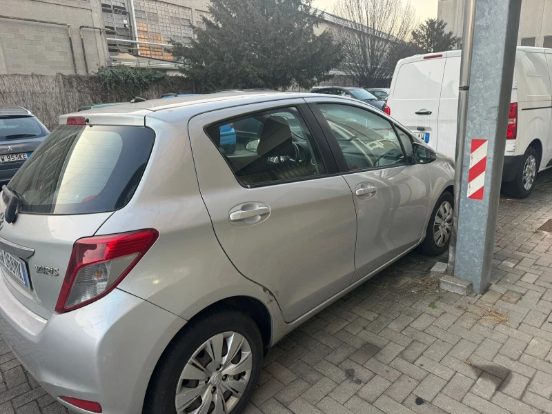 Toyota Yaris 1.4 D4D, снимка 7 - Автомобили и джипове - 49299742