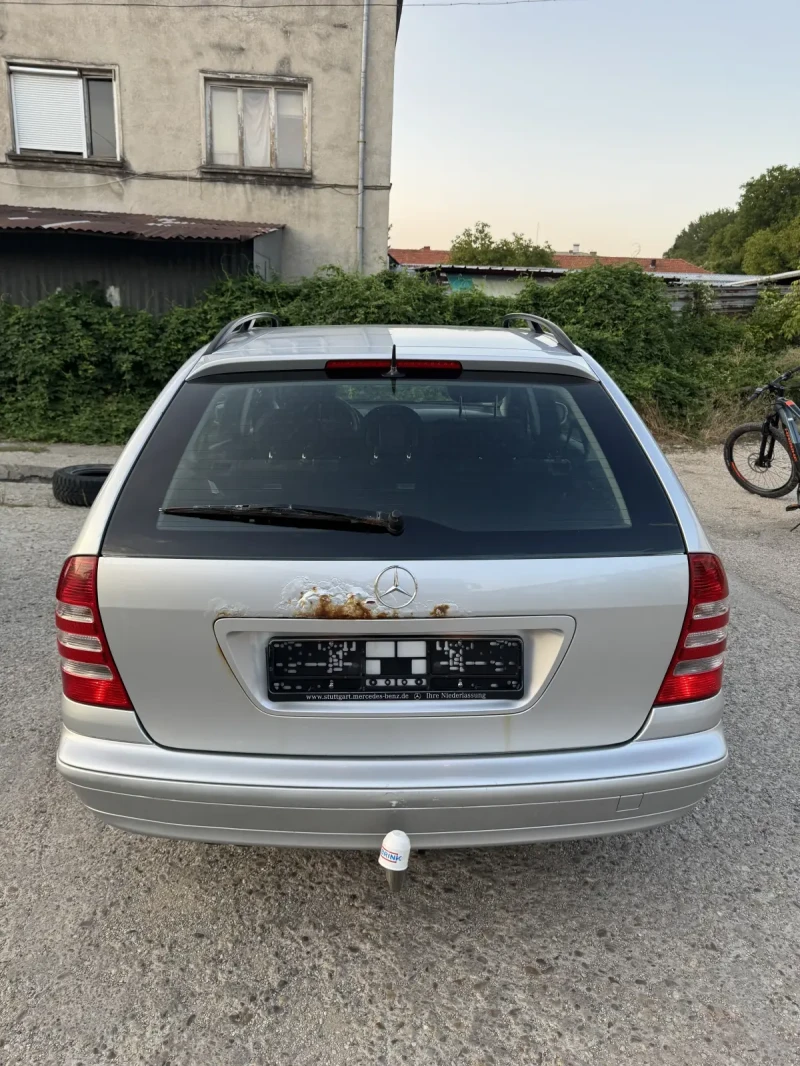 Mercedes-Benz C 200, снимка 6 - Автомобили и джипове - 51887000