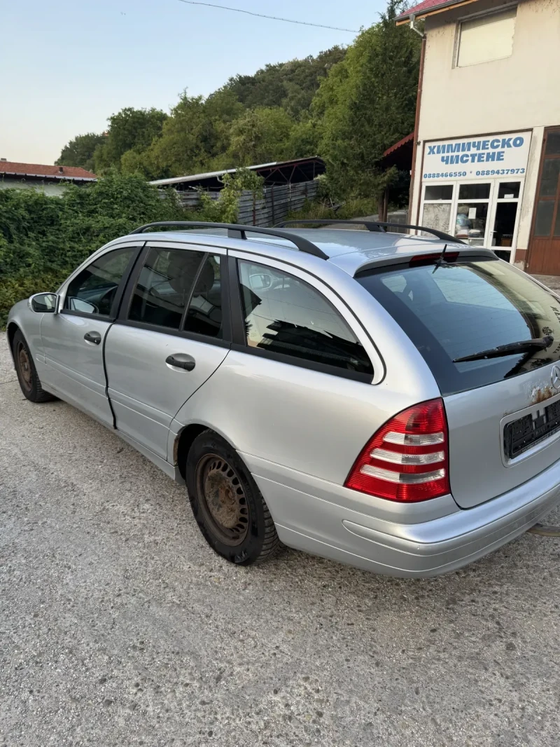 Mercedes-Benz C 200, снимка 5 - Автомобили и джипове - 51887000