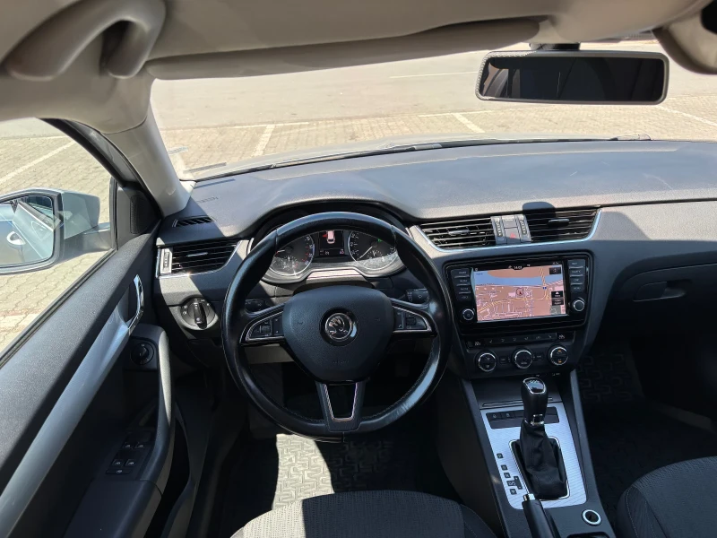 Skoda Octavia, снимка 5 - Автомобили и джипове - 52487890
