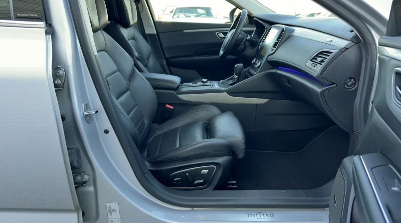 Renault Talisman INITIALE 1.6TCe 200кс. 4CONTROL Head-up Distronic, снимка 14 - Автомобили и джипове - 52261208