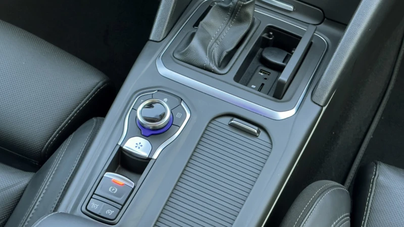 Renault Talisman INITIALE 1.6TCe 200кс. 4CONTROL Head-up Distronic, снимка 13 - Автомобили и джипове - 52261208