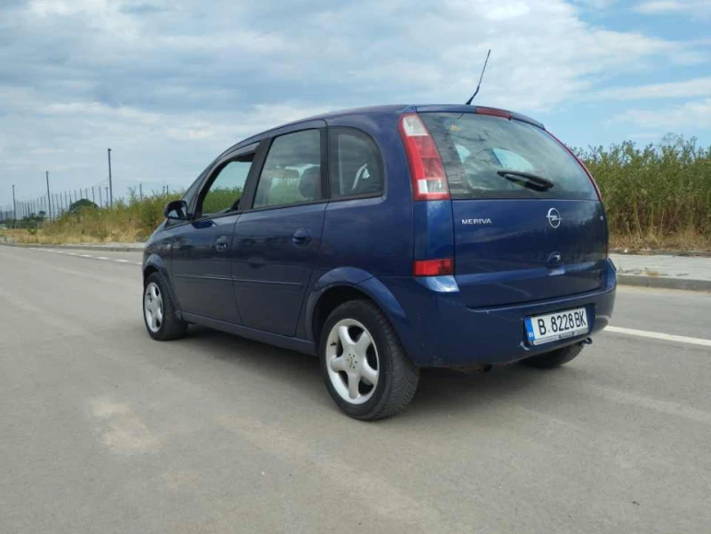 Opel Meriva, снимка 4 - Автомобили и джипове - 52424247