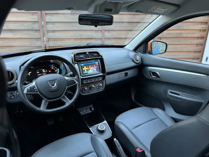 Dacia Spring Comfort Plus CCS 2022г., снимка 4 - Автомобили и джипове - 52539108