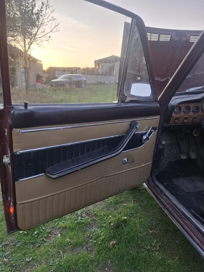 Lada 2103, снимка 8 - Автомобили и джипове - 52553874