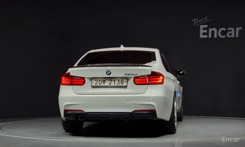 BMW 320, снимка 4 - Автомобили и джипове - 53031576