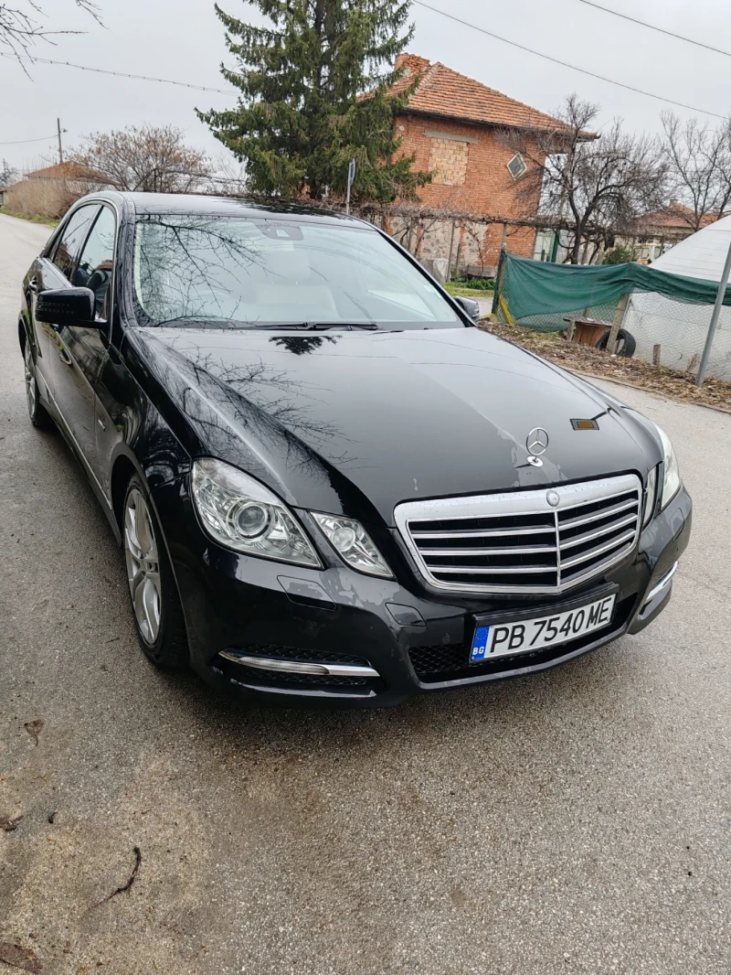 Mercedes-Benz E 220 2.2, снимка 11 - Автомобили и джипове - 53220054