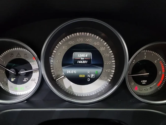 Mercedes-Benz E 220 CDI Avantgarde | Mobile.bg   8