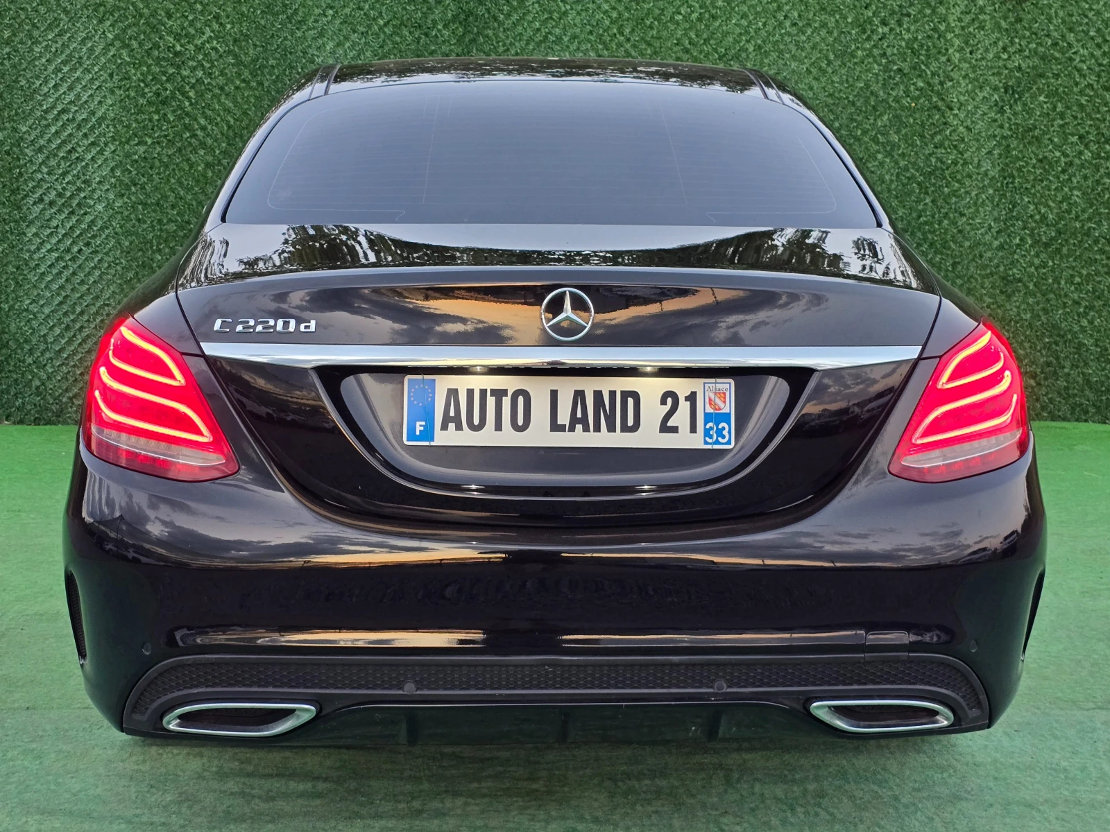 Mercedes-Benz C 220 220Bluetec* AMG LINE* BURMESTER* HEAD UP* PANORAMA - изображение 8