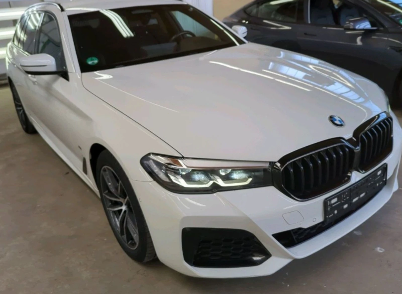 BMW 530E TOURING.M-SPORT.KAMERA.LED.ACC.NAVI - изображение 2