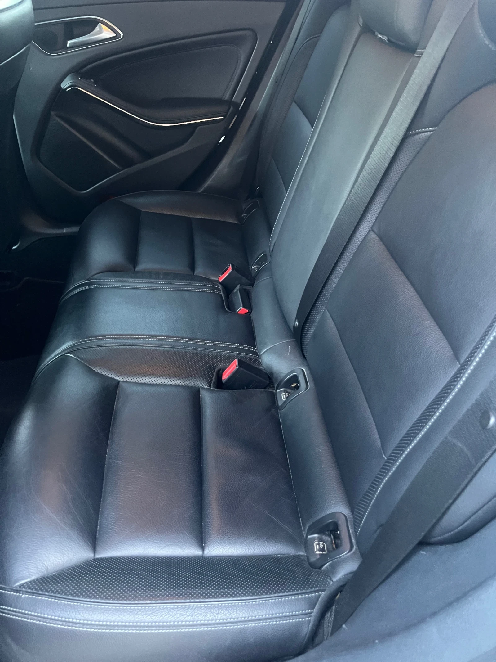Mercedes-Benz CLA 200  - изображение 9