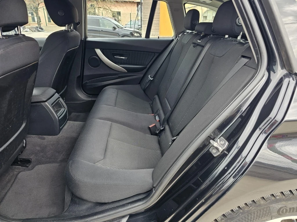 BMW 330 258к.с. | Mobile.bg — изображение 13