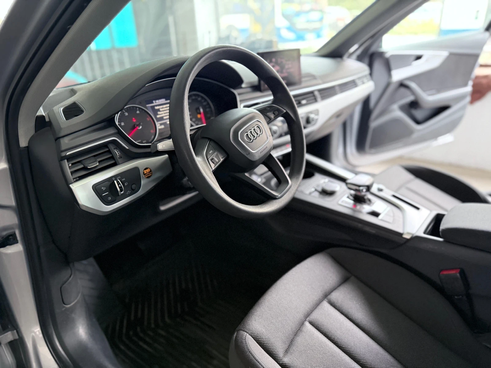Audi A4 2, 0TDI | Mobile.bg   9