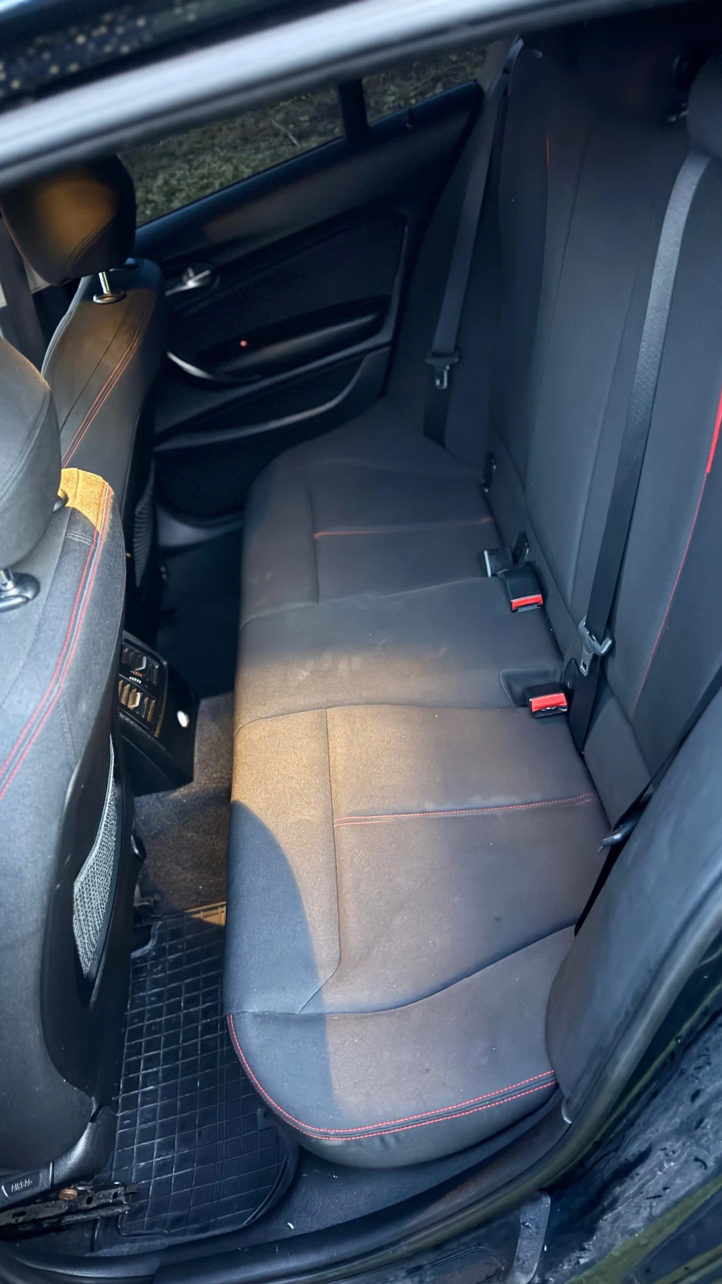 BMW 118 2.0D 143кс - изображение 10