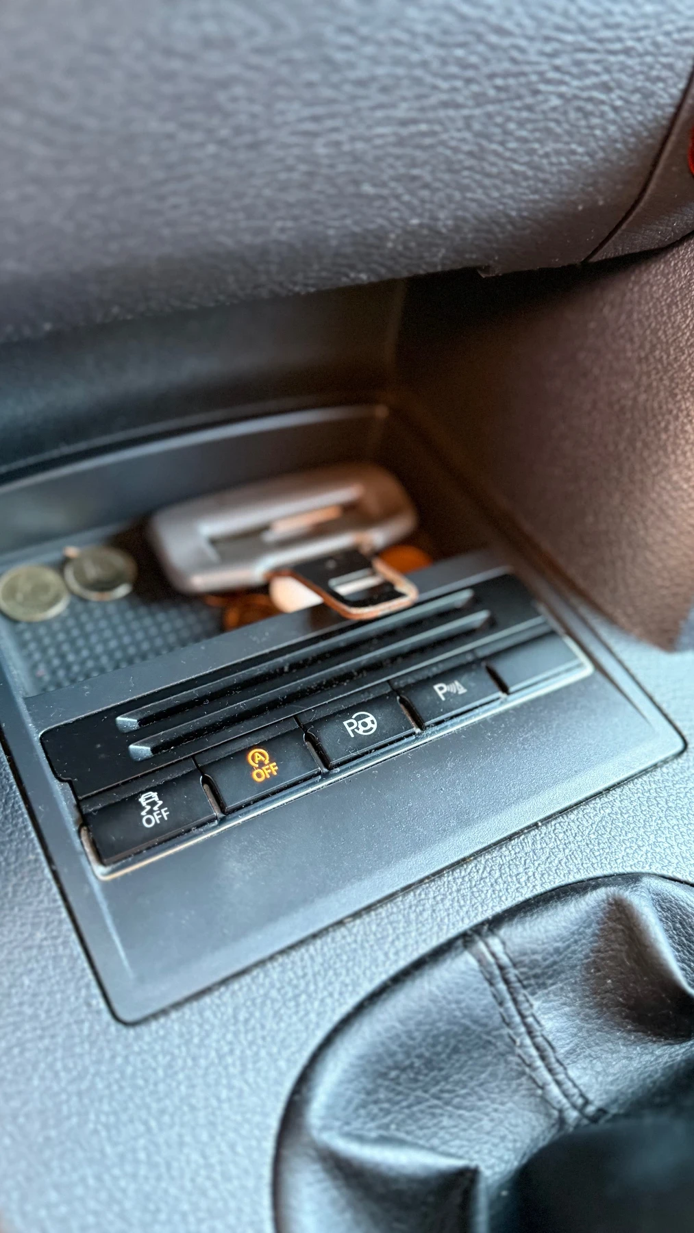 VW Touran 1.6TDI 105�� | Mobile.bg � ����������� 11