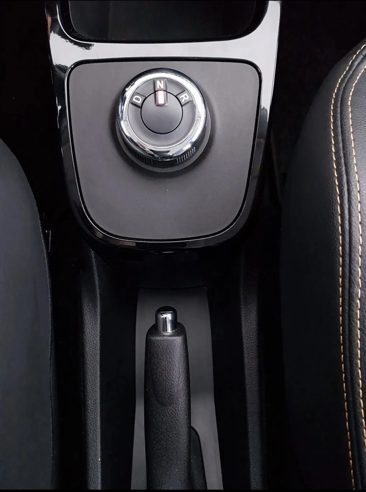 Dacia Spring Comfort Plus CCS 2022г. - изображение 7