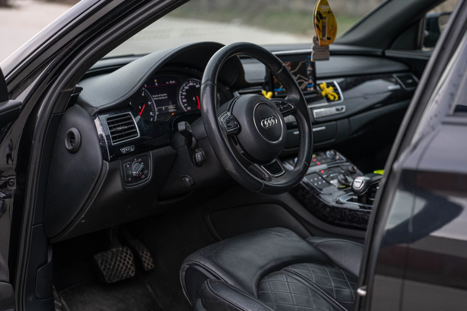 Audi A8 ������� / ������� / ����� / ����� | Mobile.bg � ����������� 9