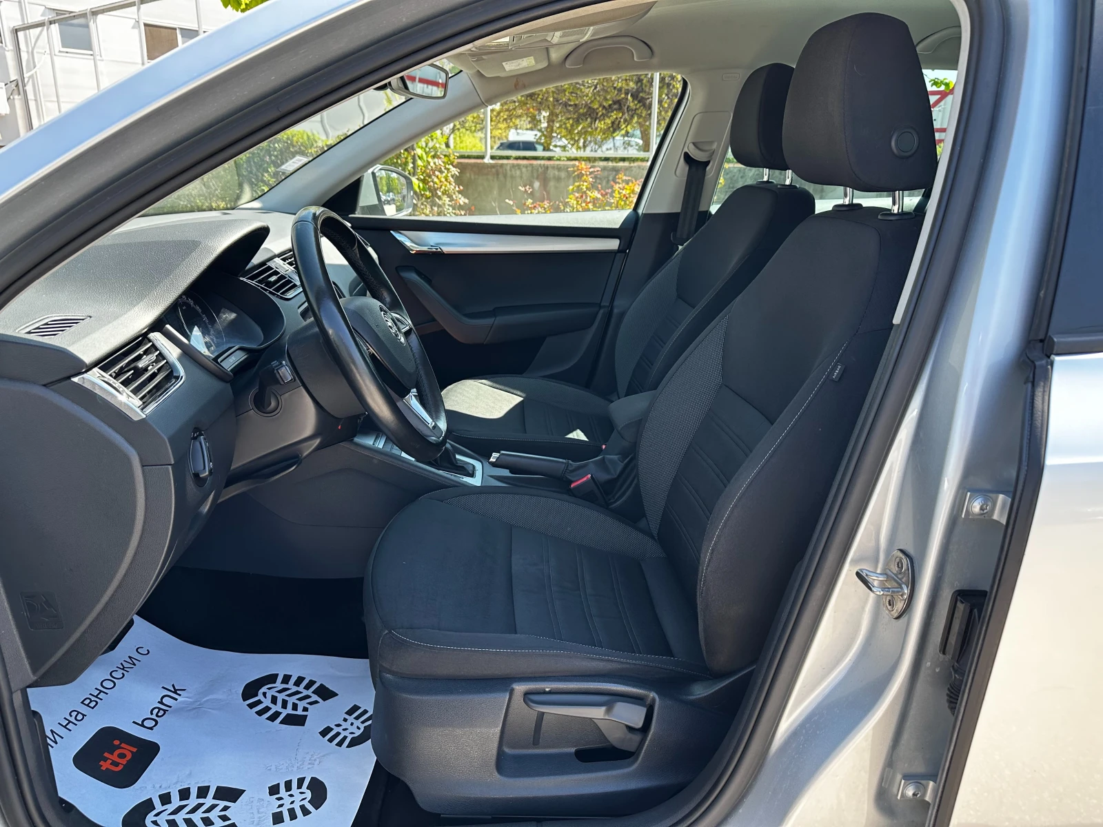 Skoda Octavia facelift/1.6d 116 к.с./ГАРАНЦИЯ/БАРТЕР/ЛИЗИНГ/, снимка 9 - Автомобили и джипове - 53040822