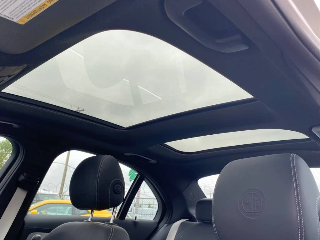 Mercedes-Benz C 63 AMG S * * CARFAX * * АВТО КРЕДИТ * *  - изображение 8