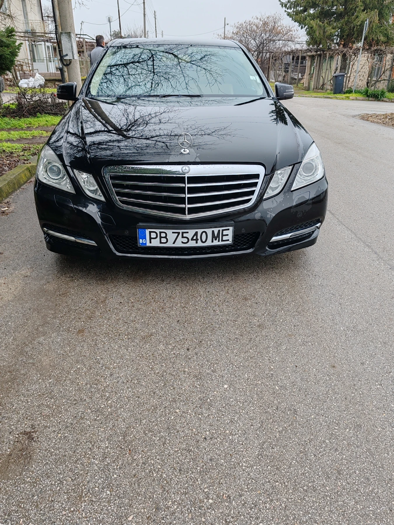 Mercedes-Benz E 220 2.2 - изображение 9