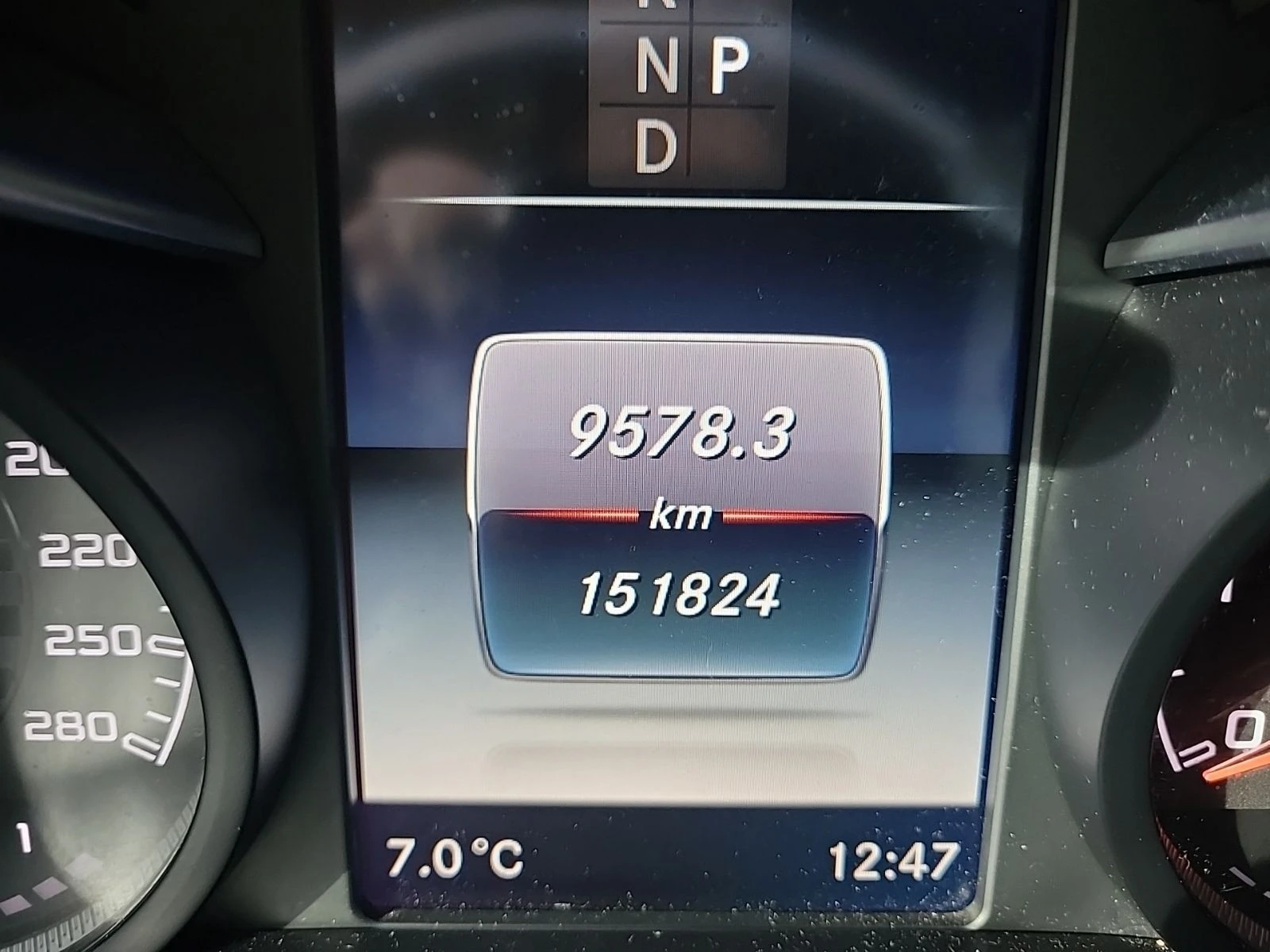 Mercedes-Benz C 43 AMG С РЕГИСТРАЦИЯ & АВТО КРЕДИТ, снимка 11 - Автомобили и джипове - 53736824