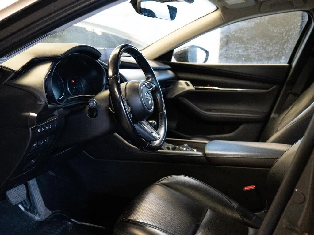 Mazda 3 GT Sedan AWD * ����������* (���� �� ��) | Mobile.bg � ����������� 11