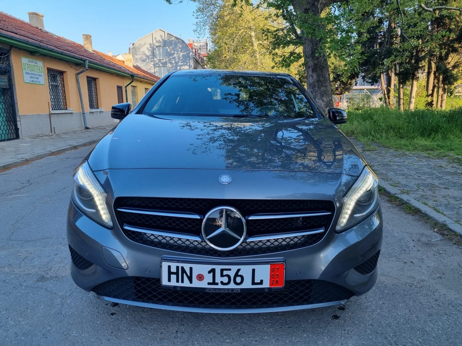 Mercedes-Benz A 200
