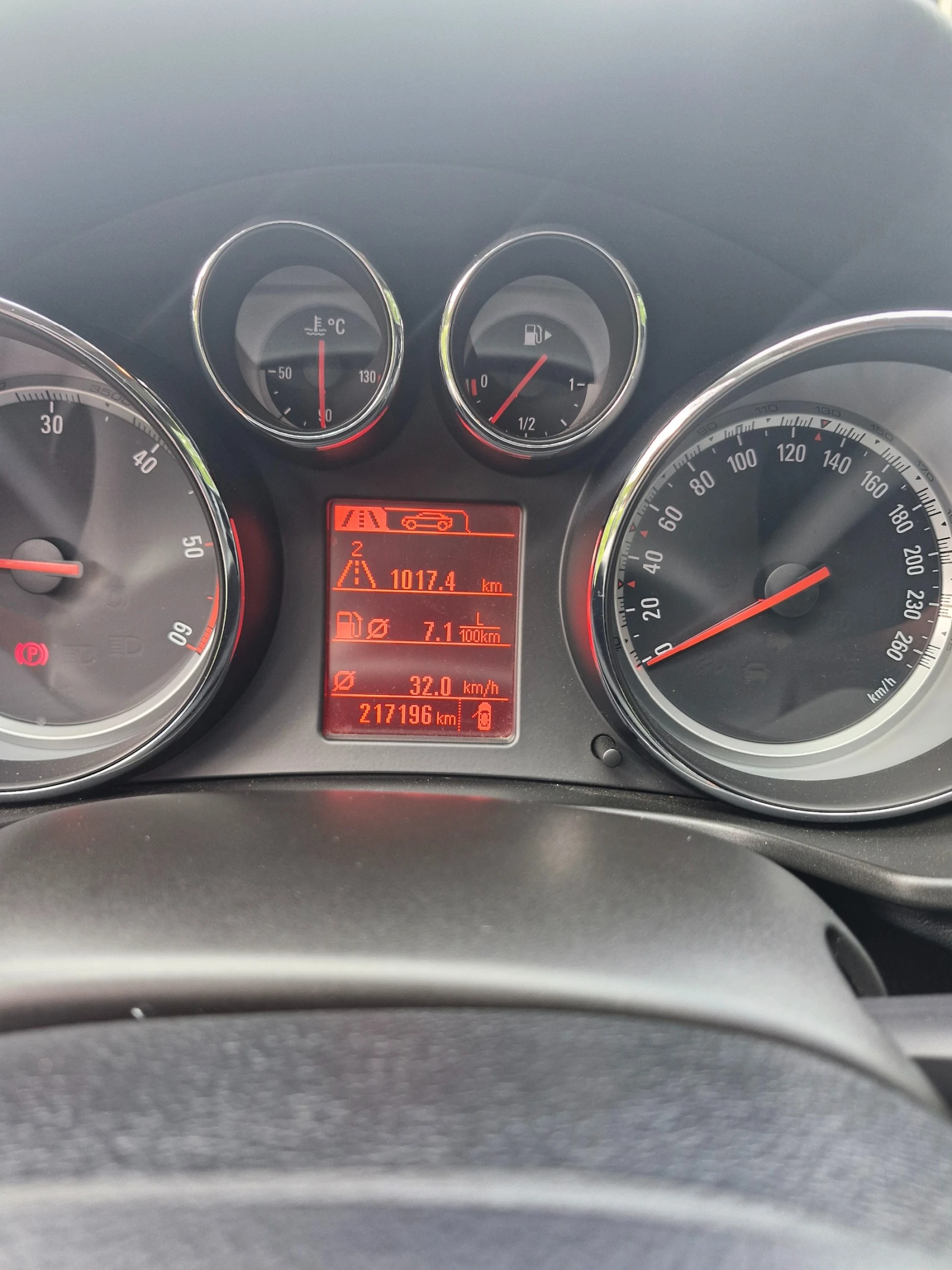 Opel Insignia insignia, снимка 11 - Автомобили и джипове - 54556338