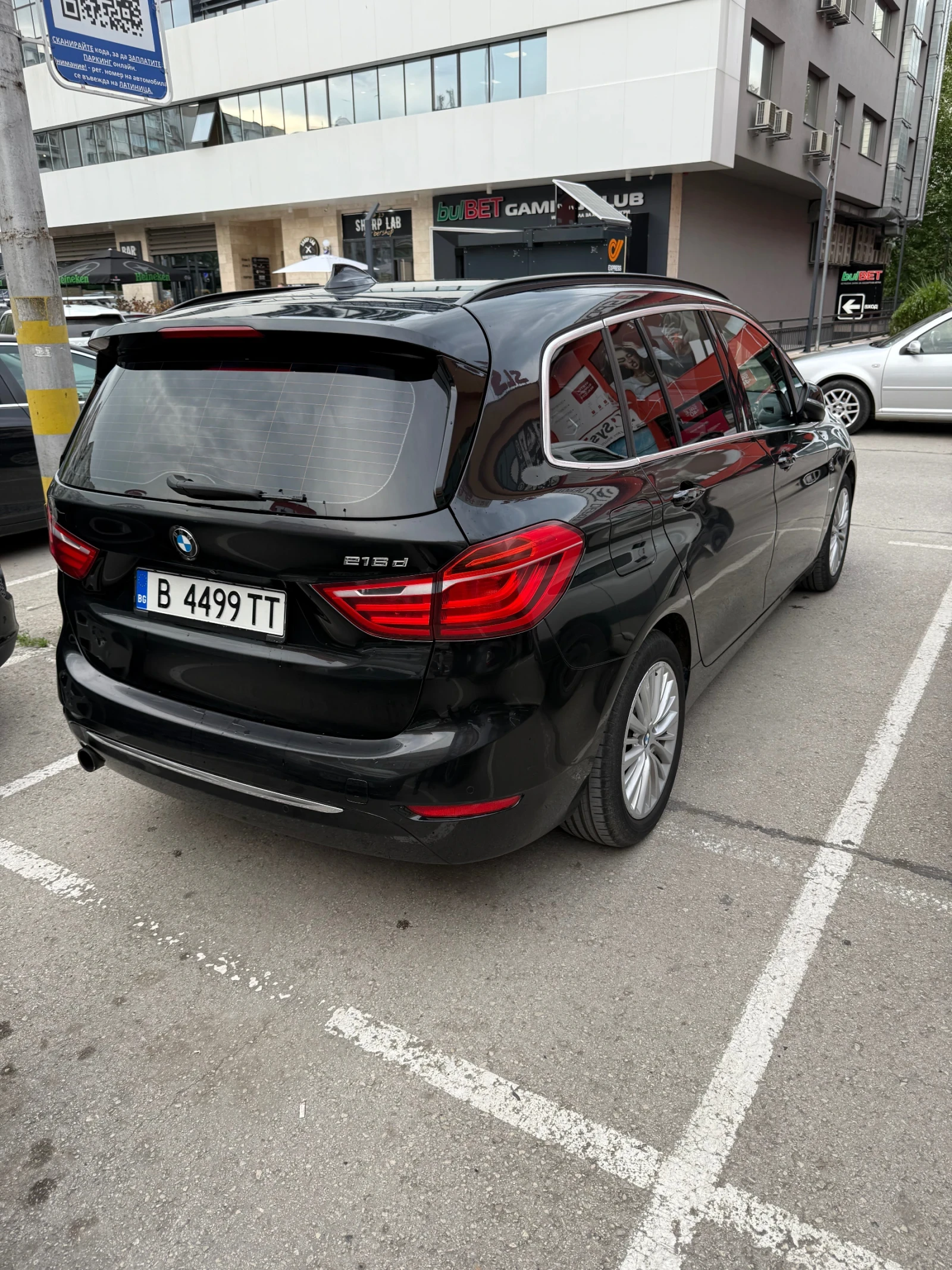BMW 2 Gran Tourer 216d, снимка 2 - Автомобили и джипове - 54583660