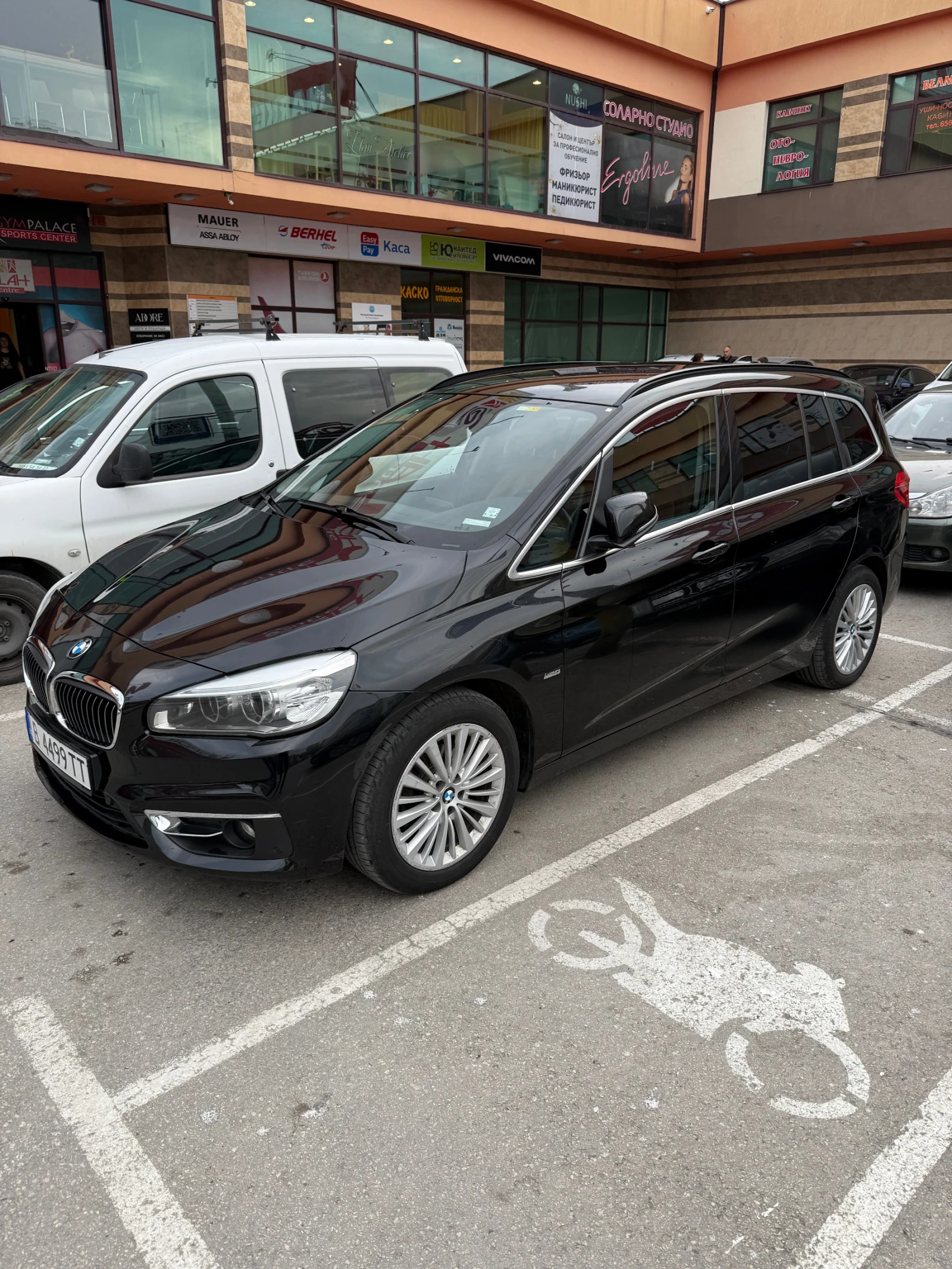 BMW 2 Gran Tourer 216d, снимка 5 - Автомобили и джипове - 54583660