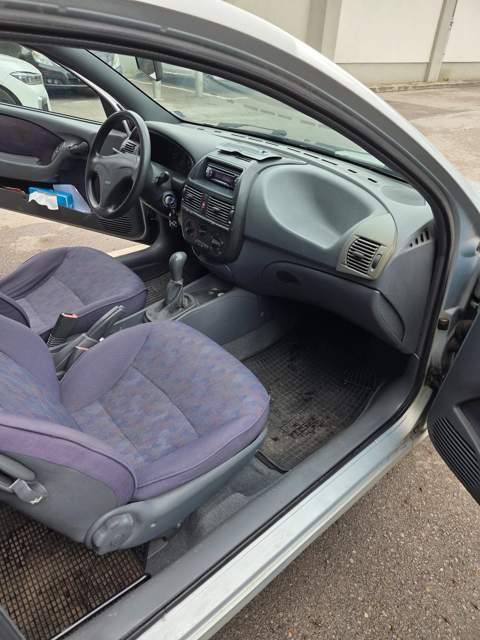 Fiat Bravo 1.6 16V, снимка 11 - Автомобили и джипове - 54725332