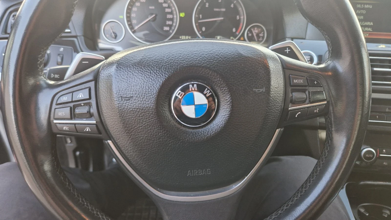BMW 530 F10, снимка 9 - Автомобили и джипове - 54672564