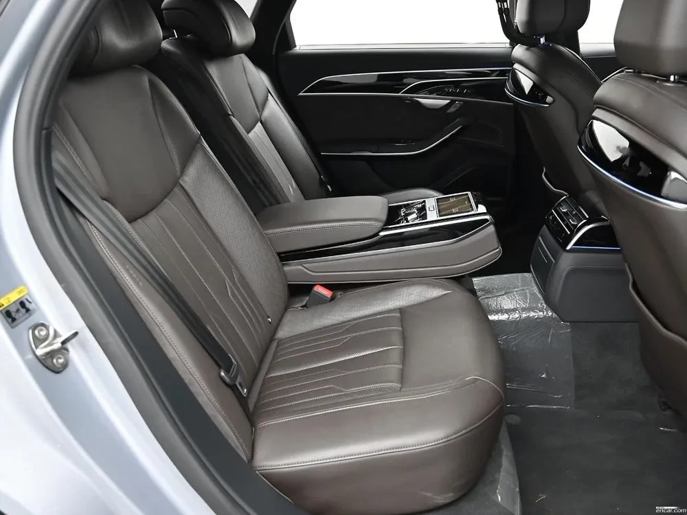 Audi A8 D5 3.0 50 TDI Quattro, Full, снимка 13 - Автомобили и джипове - 54910572