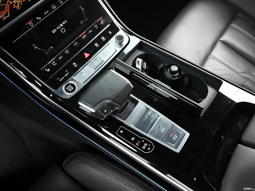 Audi A8 D5 3.0 50 TDI Quattro, Full, снимка 10 - Автомобили и джипове - 54910572
