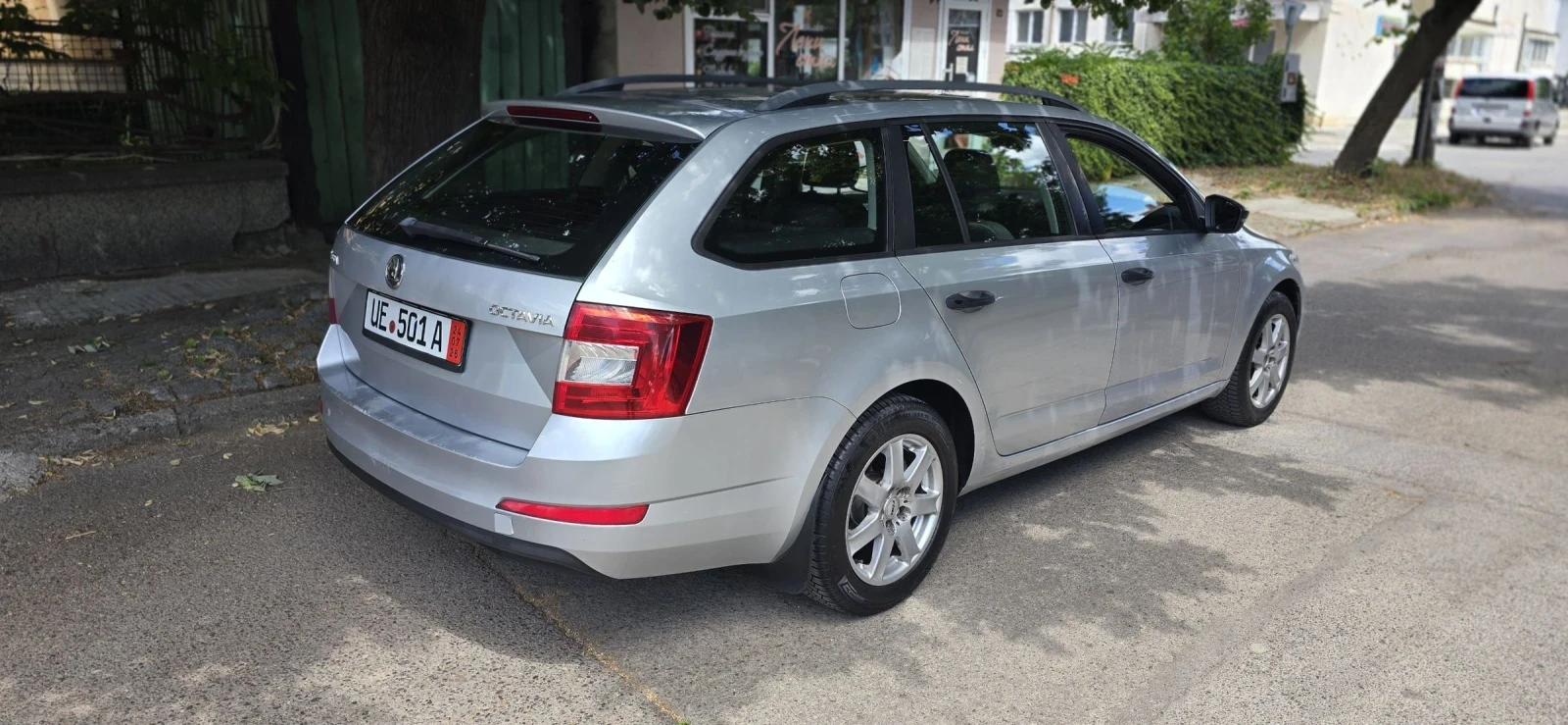 Skoda Octavia, снимка 6 - Автомобили и джипове - 55355350