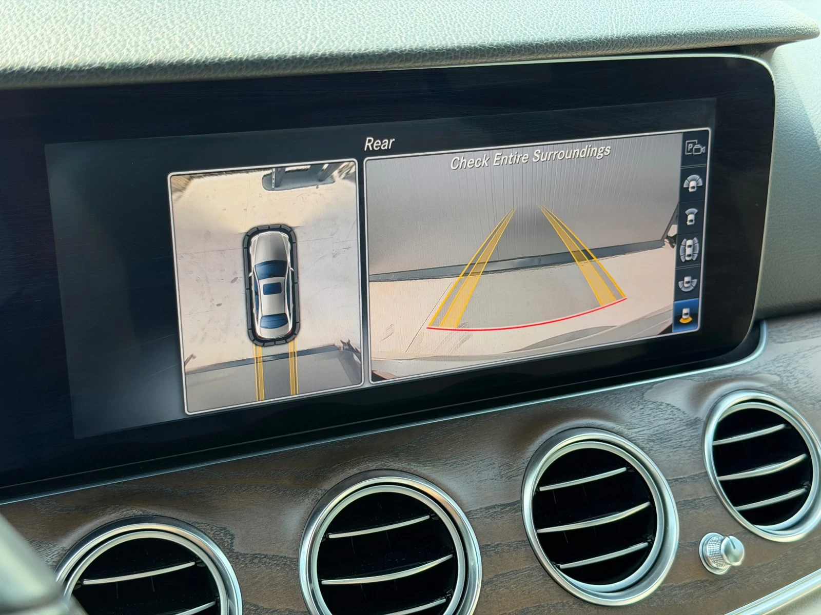 Mercedes-Benz E 400 63-AMG-Pack* 4-Matic* Pano* 360-cam* , снимка 14 - Автомобили и джипове - 55493532