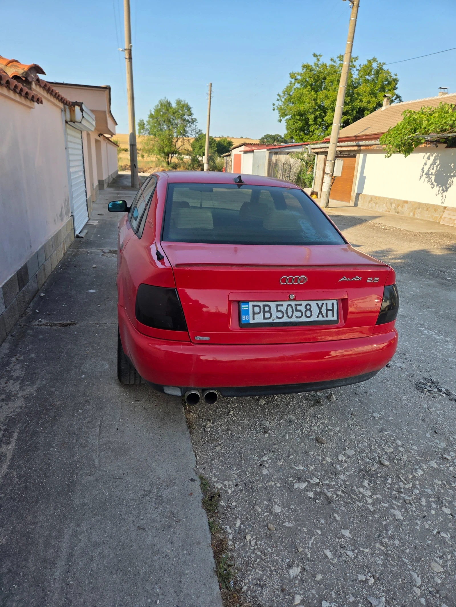 Audi A4 1.8 Газ, снимка 3 - Автомобили и джипове - 55606263