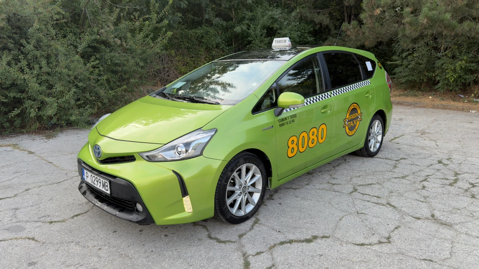 Toyota Prius Hybrid, Gas, 6+ 1, снимка 2 - Автомобили и джипове - 55958895
