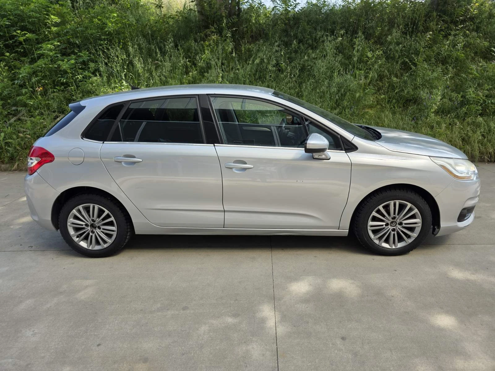 Citroen C4 1.6 HDI, снимка 6 - Автомобили и джипове - 56005595