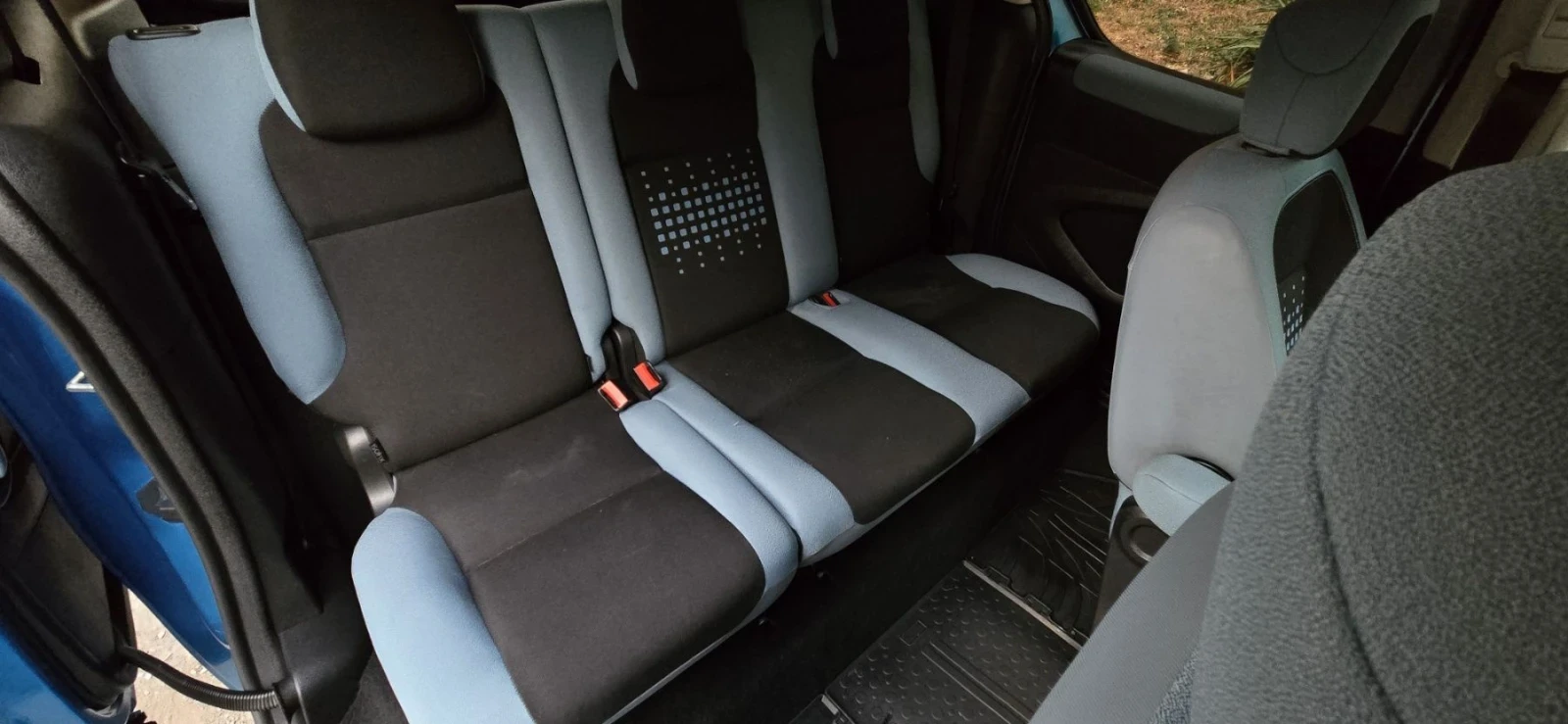 Citroen Berlingo 1.6E- HDI MULTISPACE, снимка 14 - Автомобили и джипове - 56318227
