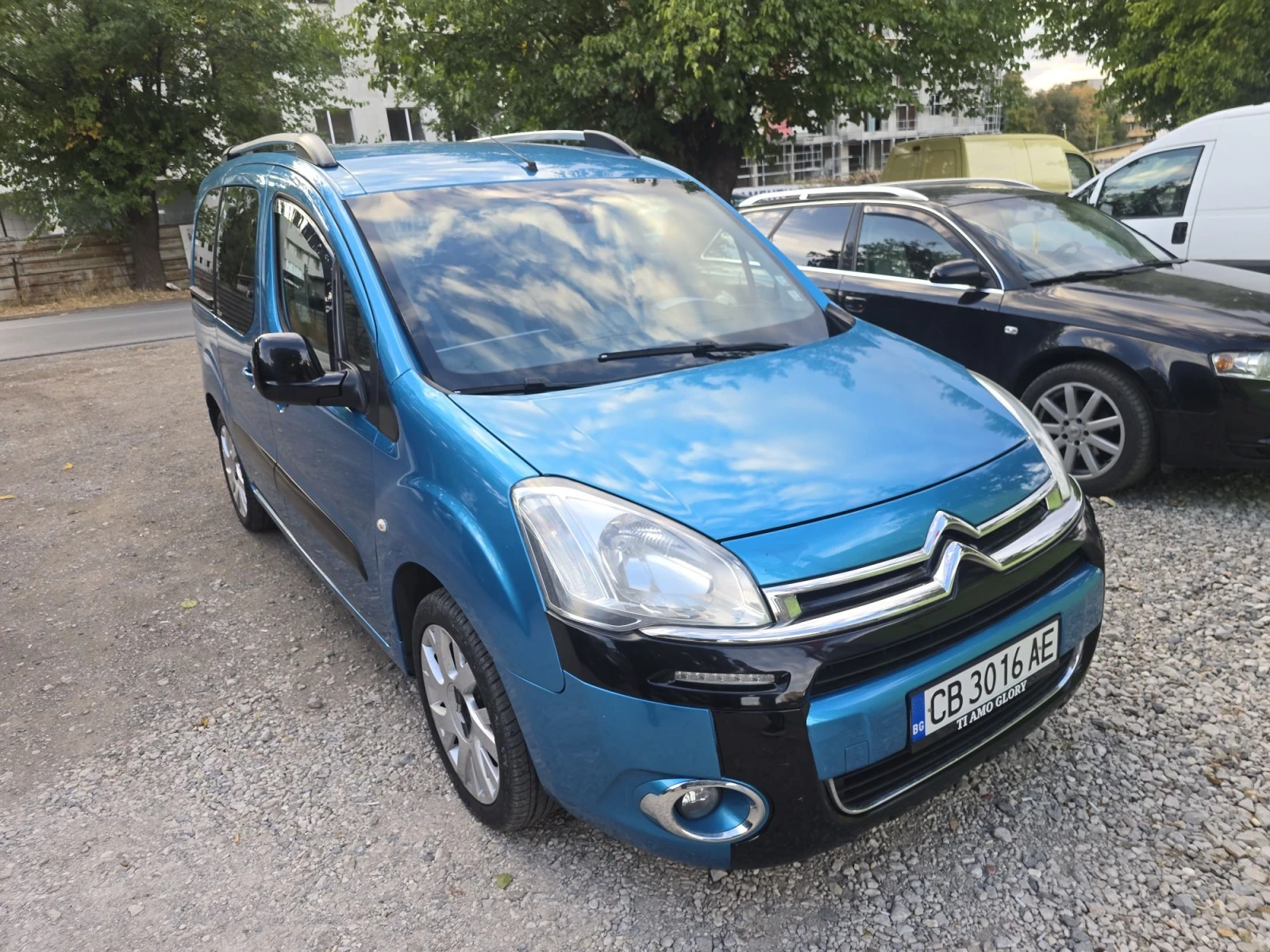 Citroen Berlingo 1.6E- HDI MULTISPACE, снимка 15 - Автомобили и джипове - 56318227