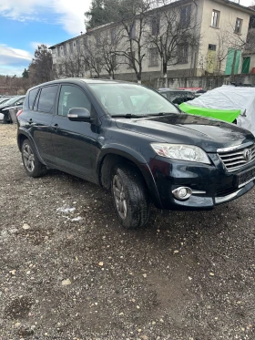 Toyota Rav4 2.2 dcat 150кс На части!, снимка 3