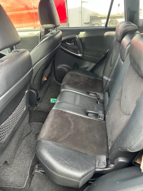 Toyota Rav4 2.2 dcat 150кс На части!, снимка 9