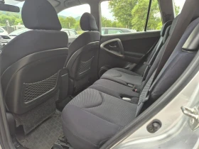 Toyota Rav4 2.2D4D/IИталия , снимка 12