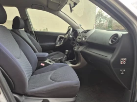 Toyota Rav4 2.2D4D/IИталия , снимка 10