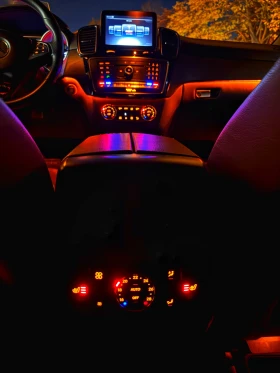 Mercedes-Benz GLS 350 AMG/Обдух/Подгрев/HeadUp/Печка/Панорма/360/Вакум/, снимка 9